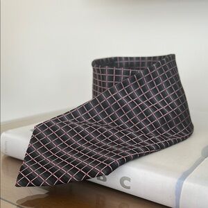 John Ashford Black, Gray and Pink Tie with Checkered Pattern